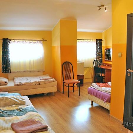 Motel Merkury Гдыня Экстерьер фото